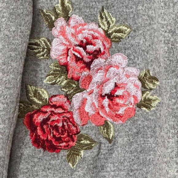 💖Host Pick💖 Rose Embroidered Long Sleeve Gray Zip Up Hoodie XL - Picture 4 of 9